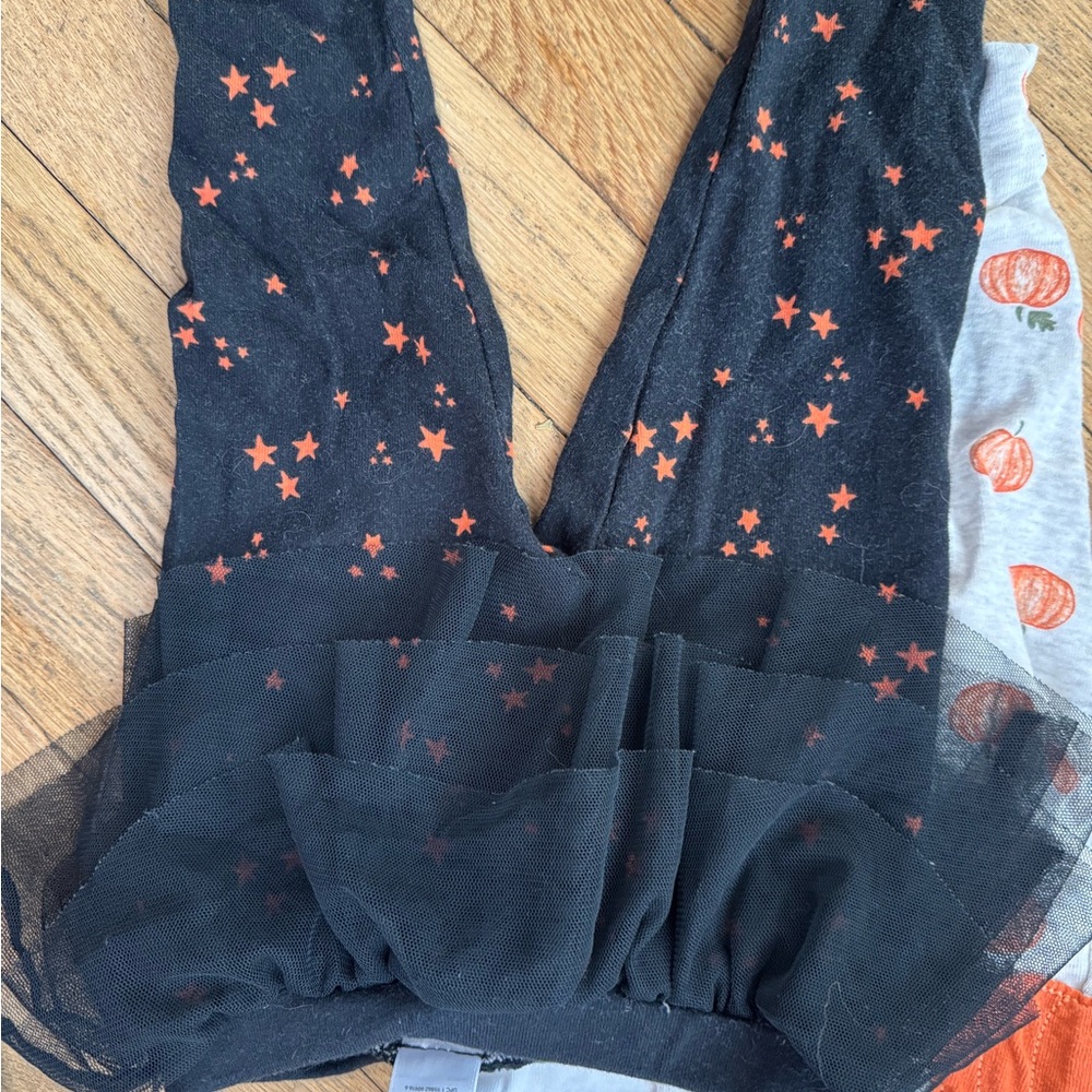 6 piece Halloween Baby Outfit Set 6months - Picture 2 of 7